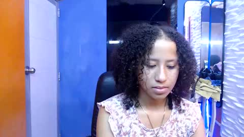 lina_kl online show from November 2, 4:27 am