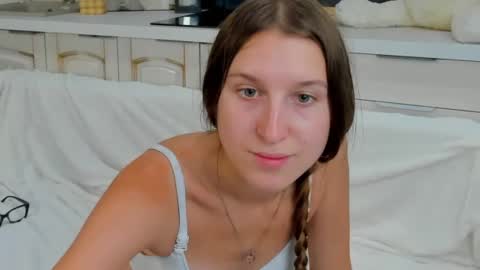 lina_massey online show from July 5, 12:50 am