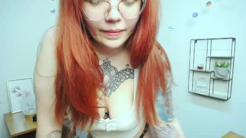 lina_ri online show from May 20, 6:27 pm