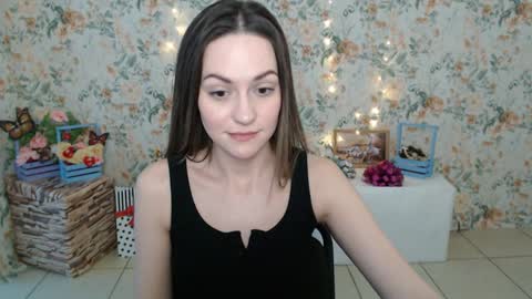 Lina online show from February 8, 7:15 am