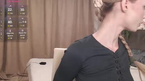 linacute52 online show from February 26, 3:35 am