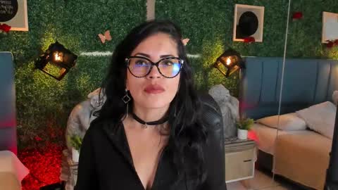 Lina  online show from December 16, 12:00 pm