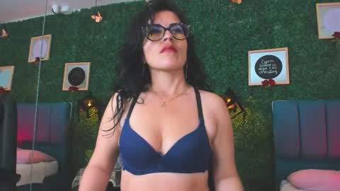 Lina  online show from November 8, 12:21 pm