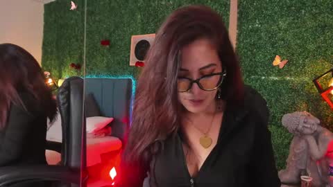 Lina  online show from April 16, 11:32 am