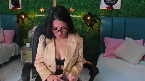 Lina  online show from November 12, 11:41 am