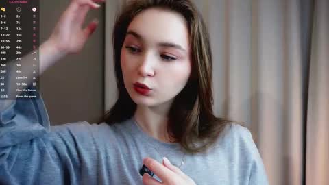 Lina online show from December 18, 6:56 pm