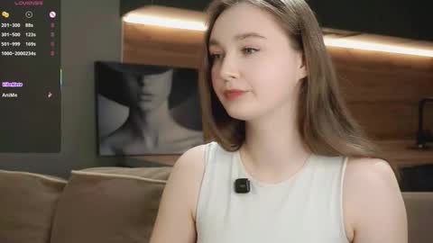 Lina online show from November 18, 6:20 pm