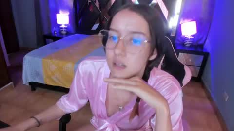  Linda  online show from July 11, 7:03 pm