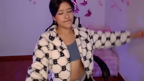 Snapshot of linda__666 chatting on October 15, 12:19 pm linda__666 online show from October 15, 12:19 pm