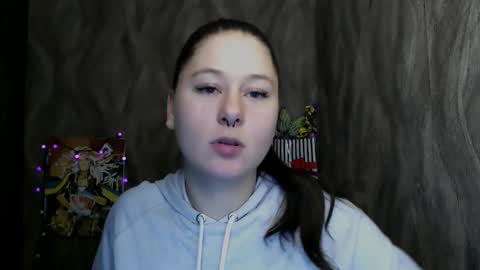 Linda online show from November 11, 4:26 pm