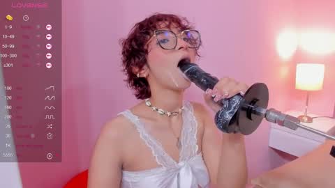 linda_sofi__ online show from February 13, 8:03 pm