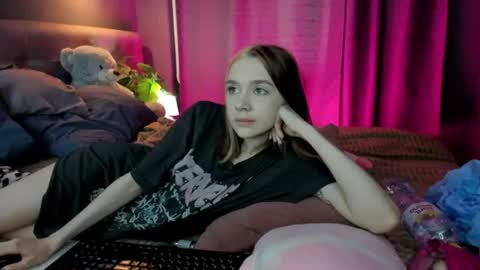 linda_zimmermann online show from July 22, 11:00 am