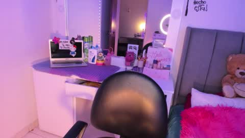 linda miller online show from December 17, 5:11 am