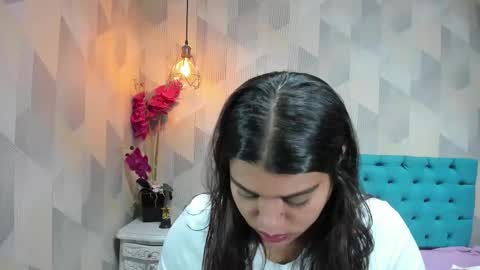    online show from May 26, 11:09 am