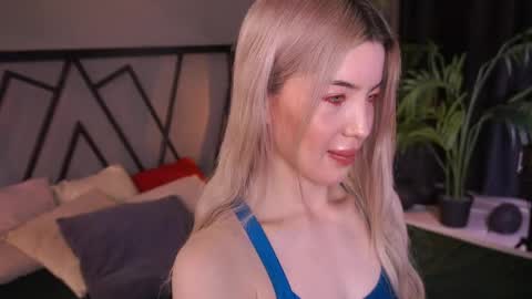 your Linda is back online show from April 17, 4:36 am