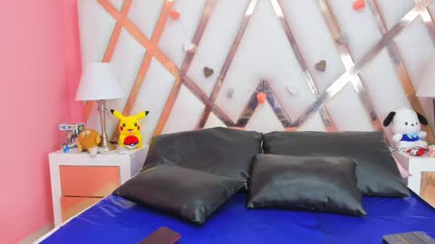 Lindsay online show from January 31, 12:18 pm