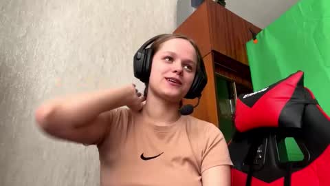 Eva online show from March 3, 10:32 am