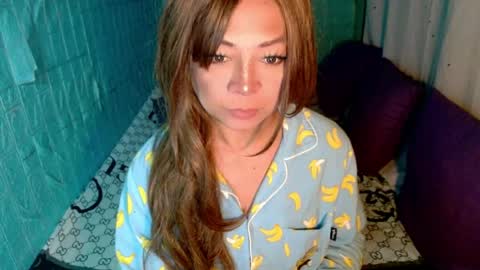 linkingqueens69 online show from July 23, 2:31 am