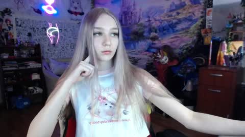 Lin online show from December 14, 10:18 pm