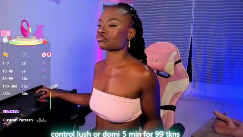 Snapshot of linsyadams chatting on October 2, 11:21 pm     online show from October 2, 11:21 pm