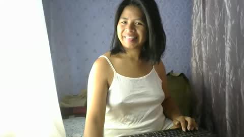 Liora selenex online show from November 4, 3:55 am