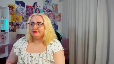 LioraArdyn online show from March 16, 12:31 pm