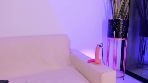 Liorah wolf online show from March 5, 9:54 pm