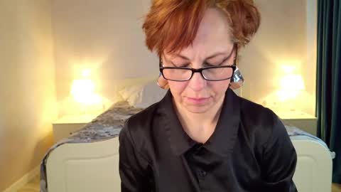 Liora Weiss online show from March 12, 8:39 am