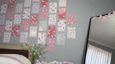 Liory online show from February 15, 9:30 am