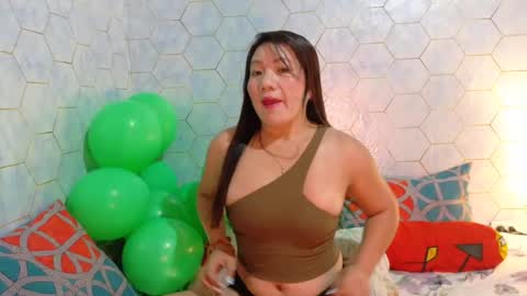 im cherry online show from June 22, 4:53 am