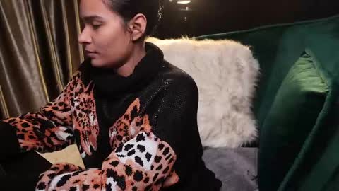 Lire online show from January 17, 4:49 am