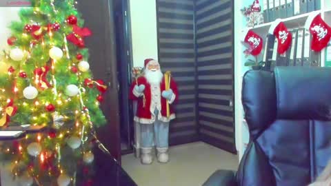 lisa online show from December 9, 5:29 am