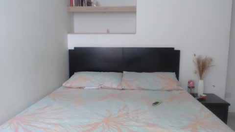 Lisa Santos online show from February 27, 2:54 pm