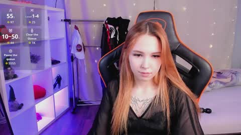 Lisa mano online show from April 5, 10:14 am