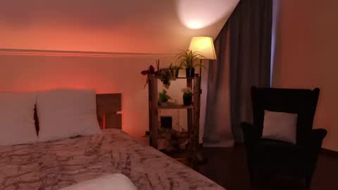 lisaaaliss online show from June 25, 11:02 am