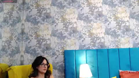 Snapshot of lisacroft chatting on September 24, 7:51 am lisacroft online show from September 24, 7:51 am