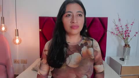 LisaHadwiin online show from December 11, 6:31 pm