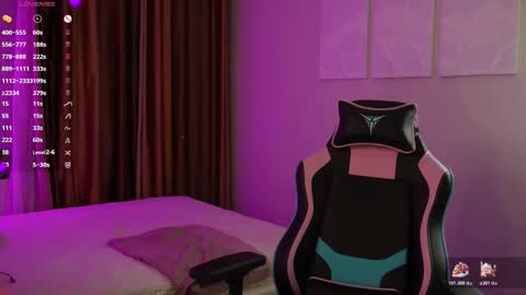   LISA   online show from January 31, 7:11 pm