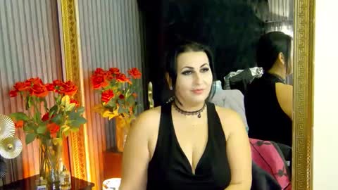 Snapshot of lisamaze chatting on September 30, 6:02 pm SofiaHanson online show from September 30, 6:02 pm