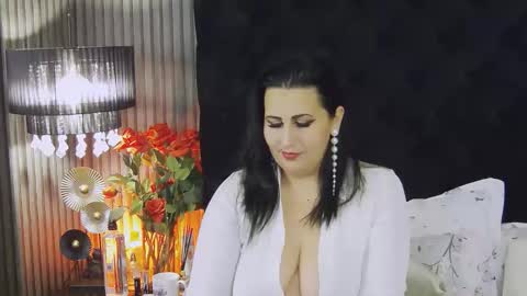 Snapshot of lisamaze chatting on October 13, 7:16 pm SofiaHanson online show from October 13, 7:16 pm