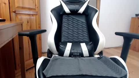 Lisaskybaby online show from March 14, 6:47 am