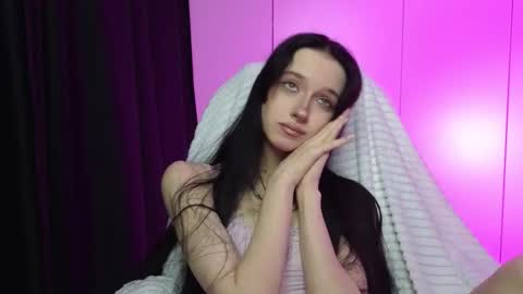 Snapshot of lissaelison chatting on October 8, 9:19 pm lissaelison online show from October 8, 9:19 pm