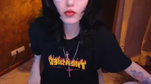 lissaros online show from February 13, 9:09 am