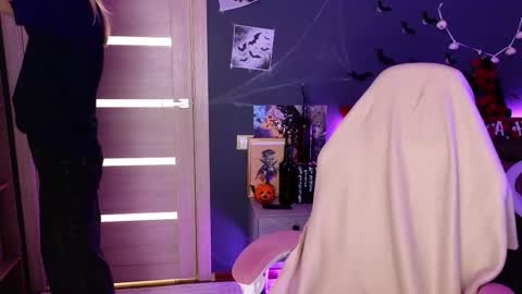 Lena online show from October 24, 3:13 am