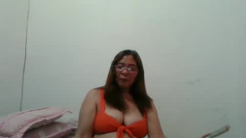 Snapshot of litamilf14 chatting on March 10, 12:06 pm litamilf14 online show from March 10, 12:06 pm