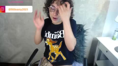 Snapshot of little__amy_ chatting on March 10, 12:17 pm  AMY  online show from March 10, 12:17 pm