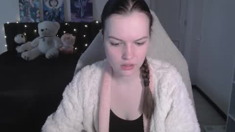 little__flowers online show from January 13, 9:35 am