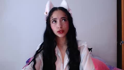 TU ANGELITO online show from November 13, 12:53 am