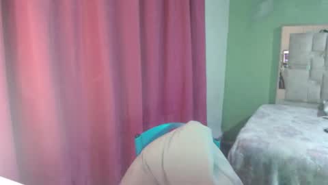 Aliciaparaisss online show from November 27, 2:03 am