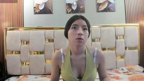 little_cute31 online show from July 23, 6:05 pm